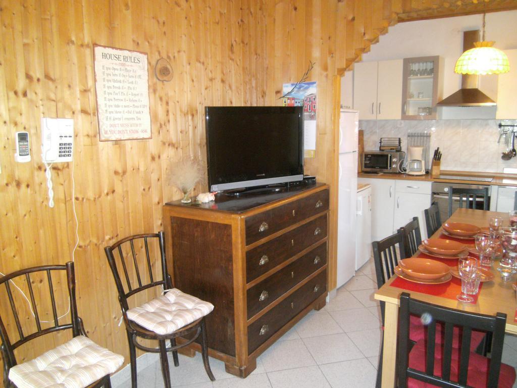 Holiday Home Lorraina Stivan Exterior photo